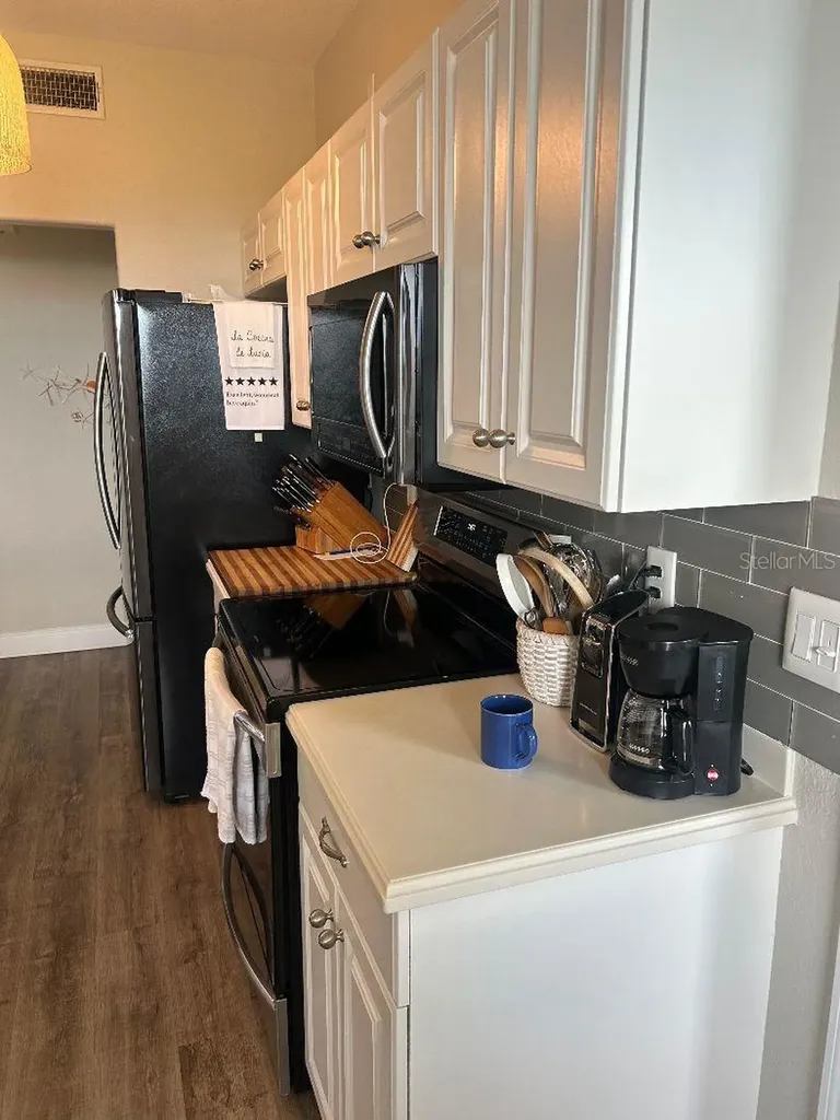 940 Cooper Street Venice FL 34285