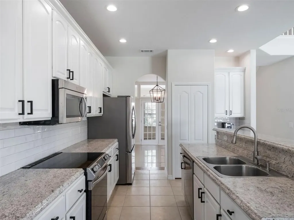 13156 Hatherton Circle Orlando FL 32832