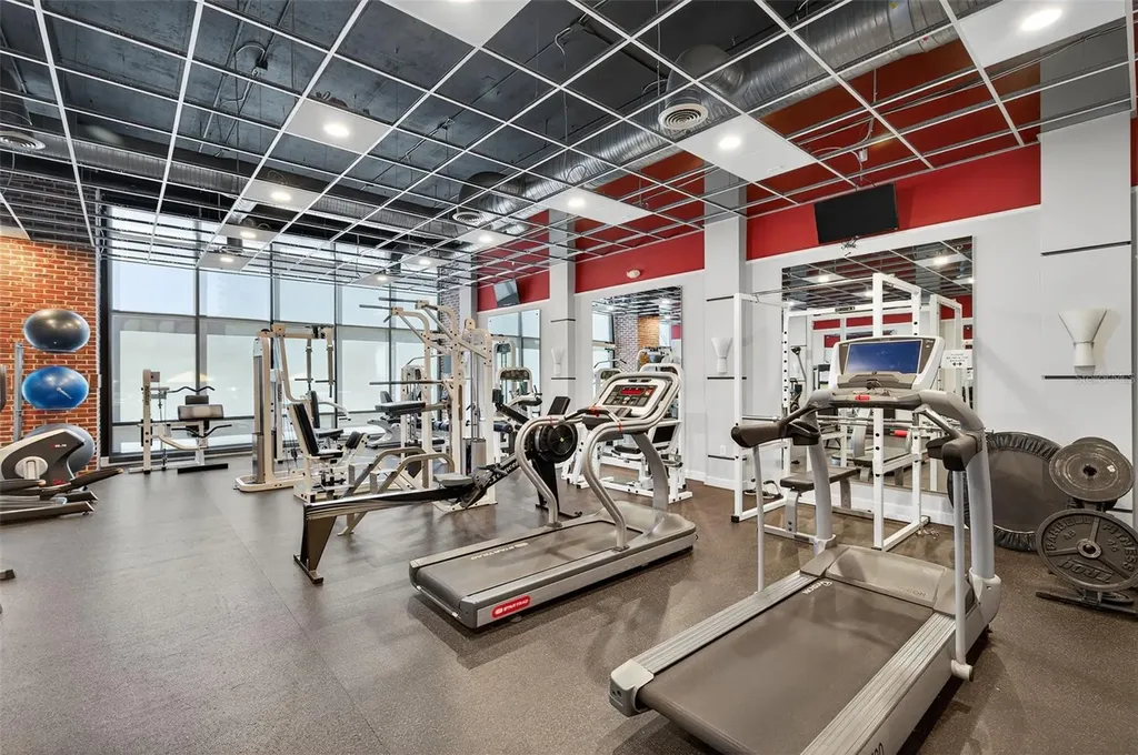 175 2nd Street S St Petersburg FL 33701