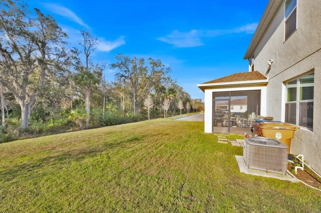 5237 Royal Point Avenue Kissimmee FL 34746