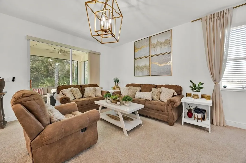 5237 Royal Point Avenue Kissimmee FL 34746