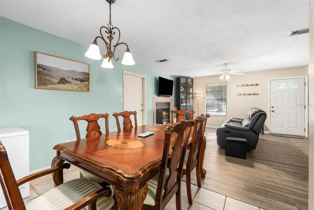 6502 NW 27th Terrace Gainesville FL 32653