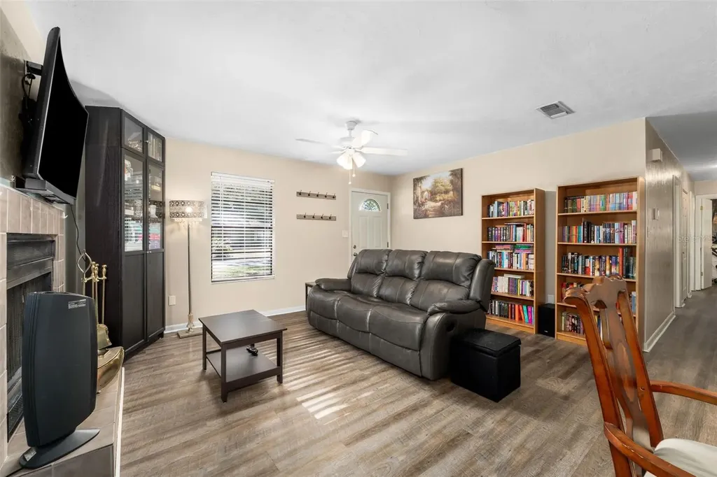 6502 NW 27th Terrace Gainesville FL 32653