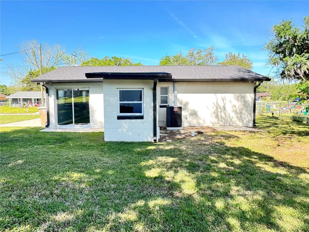1505 NW 19th Court Ocala FL 34475