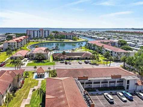 19029 Us Highway 19 N Clearwater FL 33764