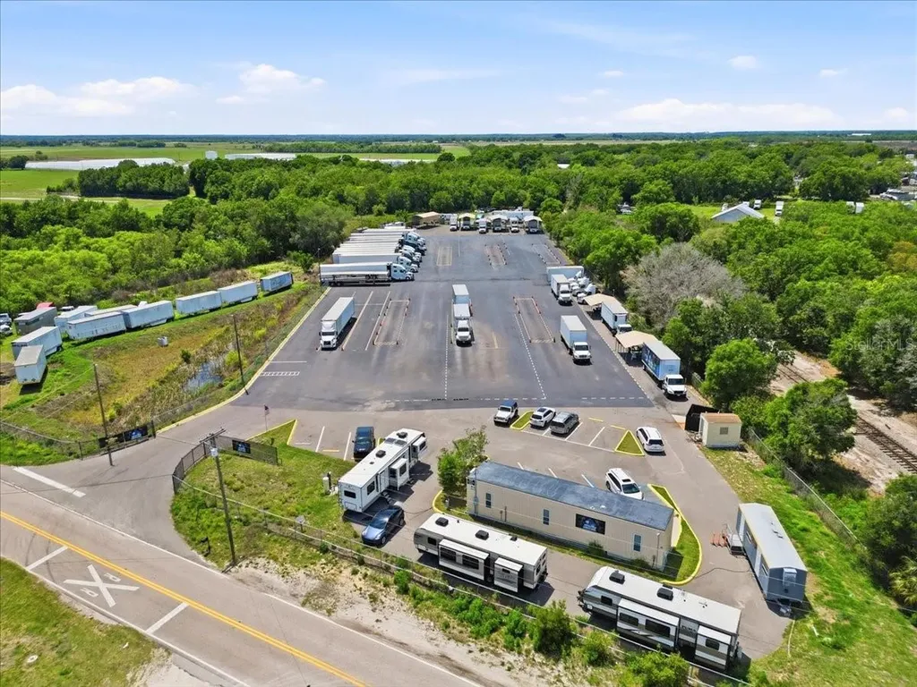 100 S Airport Road Lake Wales FL 33859