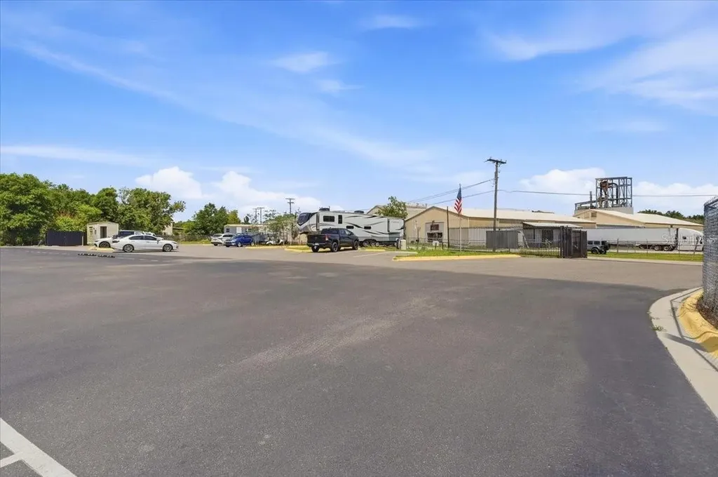 100 S Airport Road Lake Wales FL 33859
