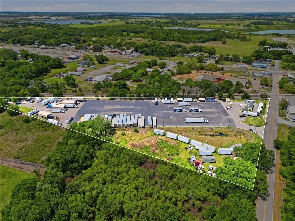 100 S Airport Road Lake Wales FL 33859