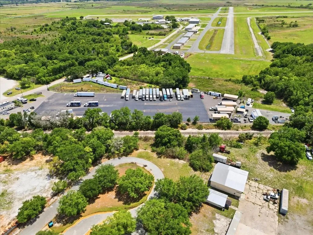 100 S Airport Road Lake Wales FL 33859