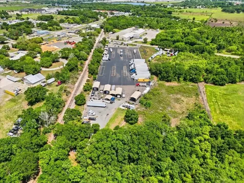 100 S Airport Road Lake Wales FL 33859