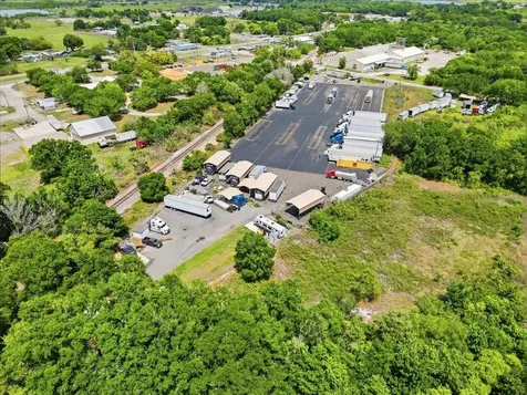 100 S Airport Road Lake Wales FL 33859