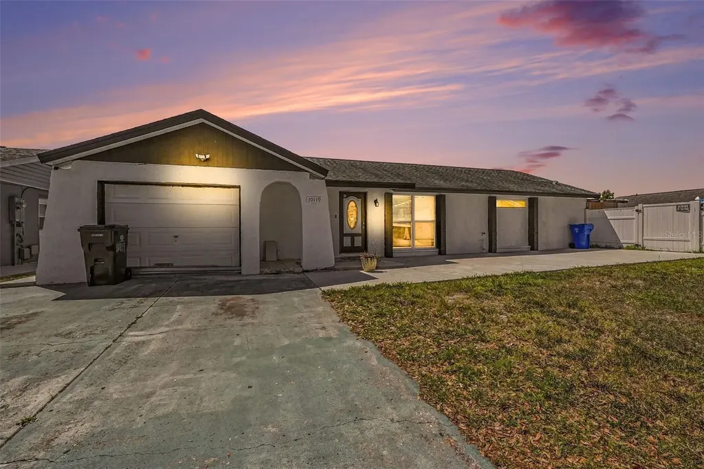 10119 Chimney Hill Court Tampa FL 33615