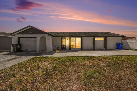 10119 Chimney Hill Court Tampa FL 33615