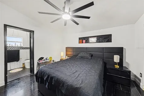 10119 Chimney Hill Court Tampa FL 33615
