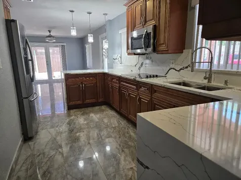 6532 La Mesa Circle Tampa FL 33634