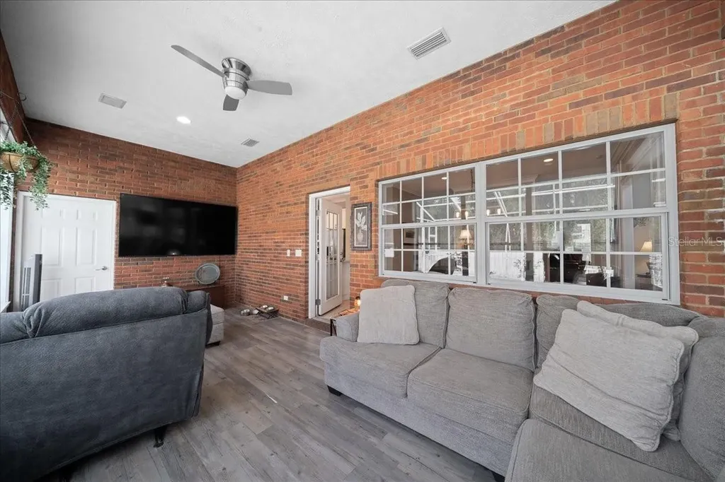 2411 SE 27th Street Ocala FL 34471