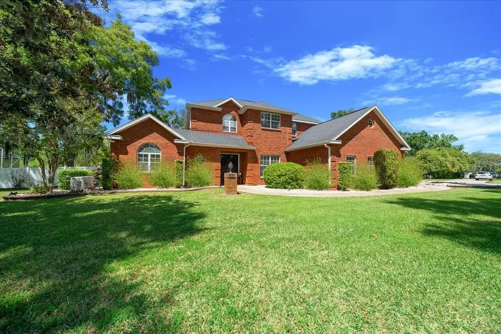 2411 SE 27th Street Ocala FL 34471