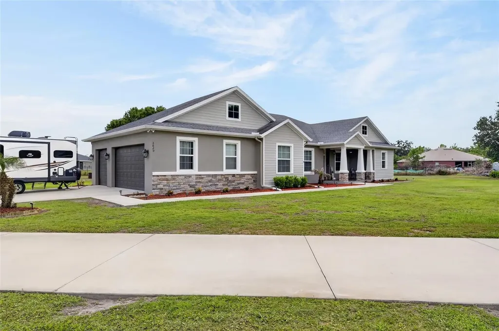 3620 Highland Country Trail Plant City FL 33567