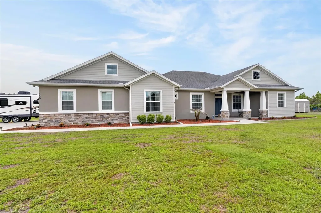 3620 Highland Country Trail Plant City FL 33567