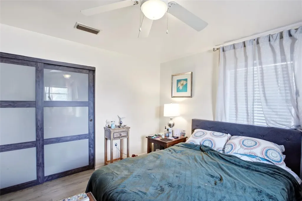 5936 Albert Place Sarasota FL 34231