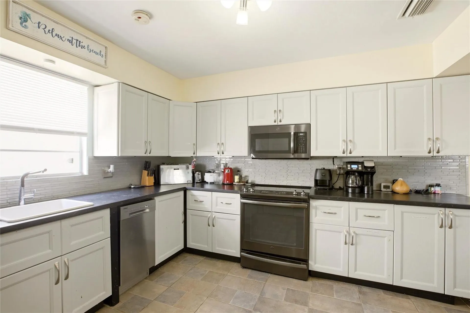 5936 Albert Place Sarasota FL 34231