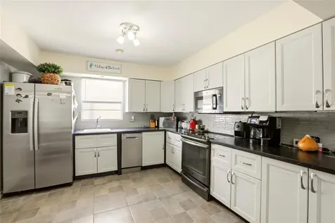 5936 Albert Place Sarasota FL 34231