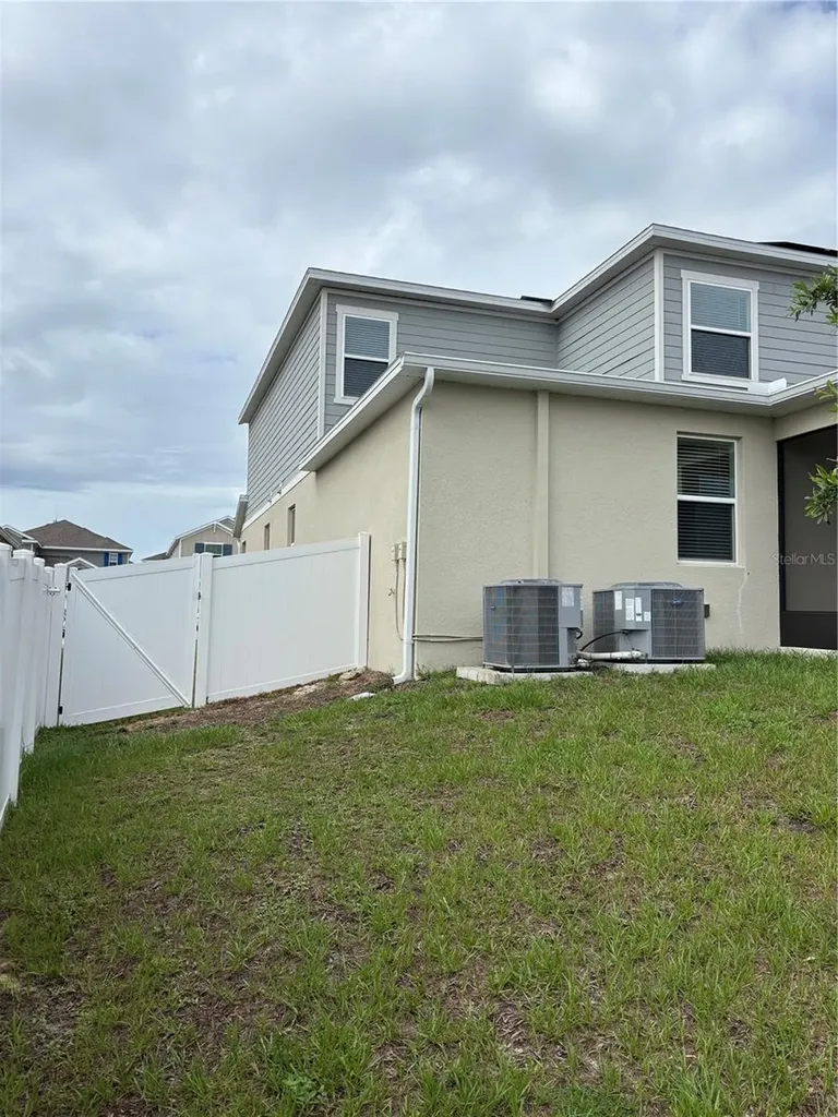 6805 Perch Hammock Loop Groveland FL 34736