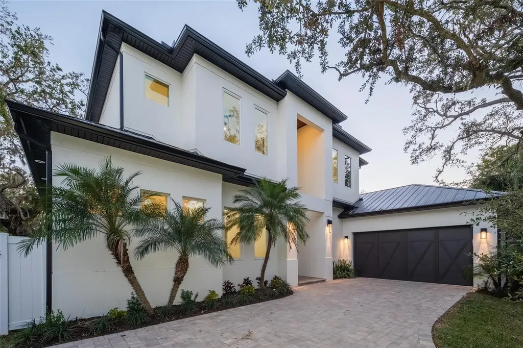 2420 Floyd Street Sarasota FL 34239