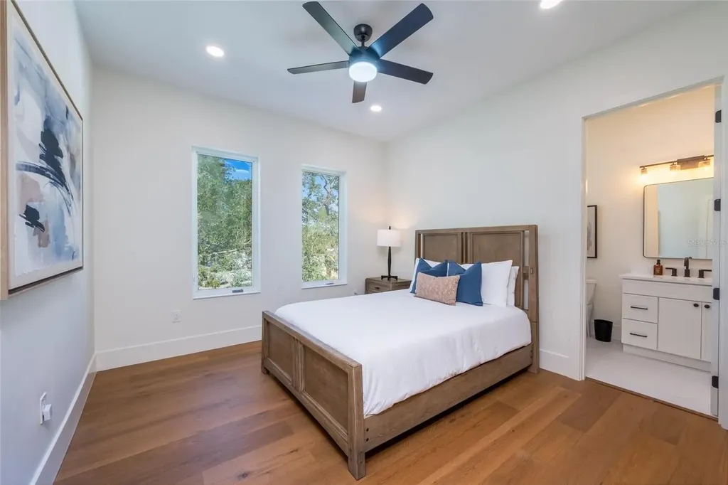 2420 Floyd Street Sarasota FL 34239