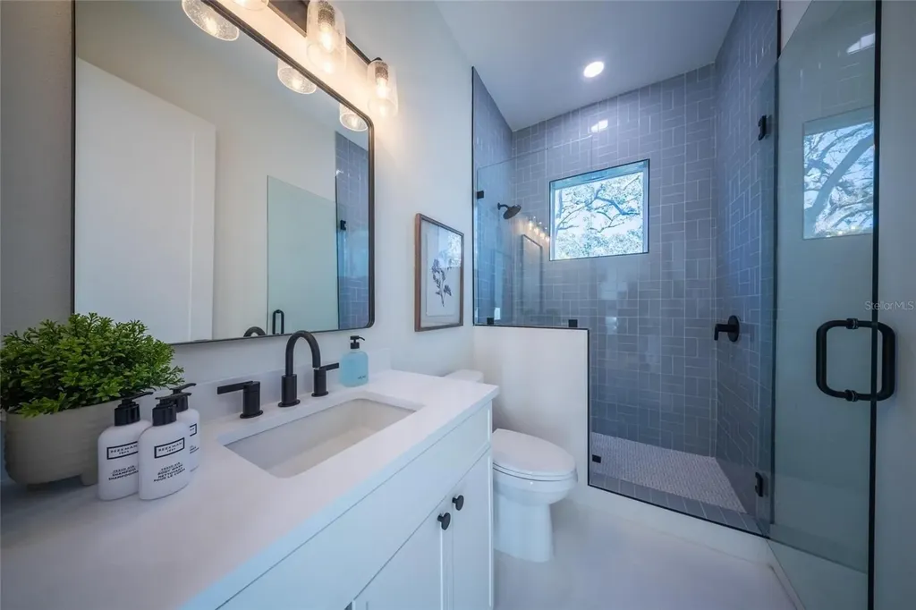 2420 Floyd Street Sarasota FL 34239
