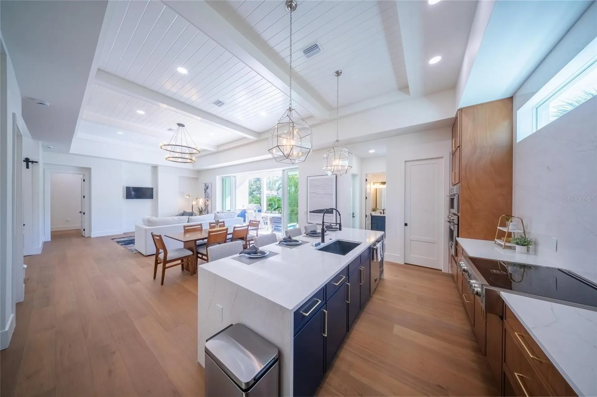 2420 Floyd Street Sarasota FL 34239