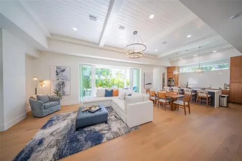 2420 Floyd Street Sarasota FL 34239