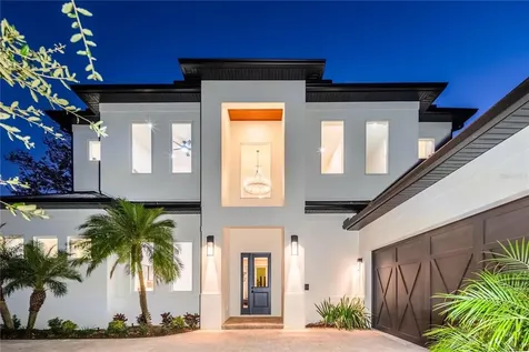 2420 Floyd Street Sarasota FL 34239