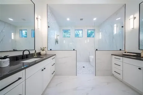 2420 Floyd Street Sarasota FL 34239