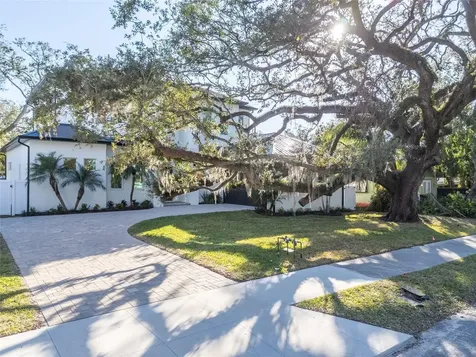 2420 Floyd Street Sarasota FL 34239