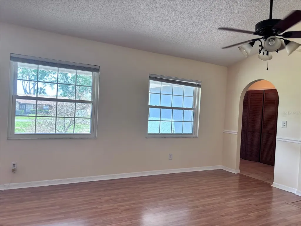 4907 NE 6th Street Ocala FL 34470
