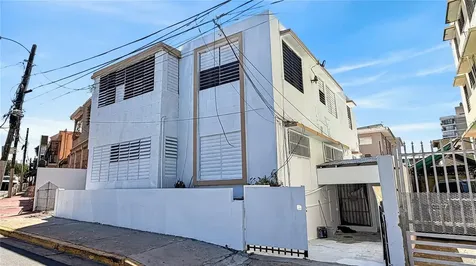 162 La Placita De Santurce, Calle Dos Hermanos San Juan PR 00907