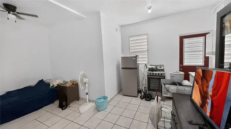 162 La Placita De Santurce, Calle Dos Hermanos San Juan PR 00907