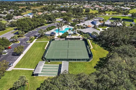 5401 Aurora Drive Leesburg FL 34748