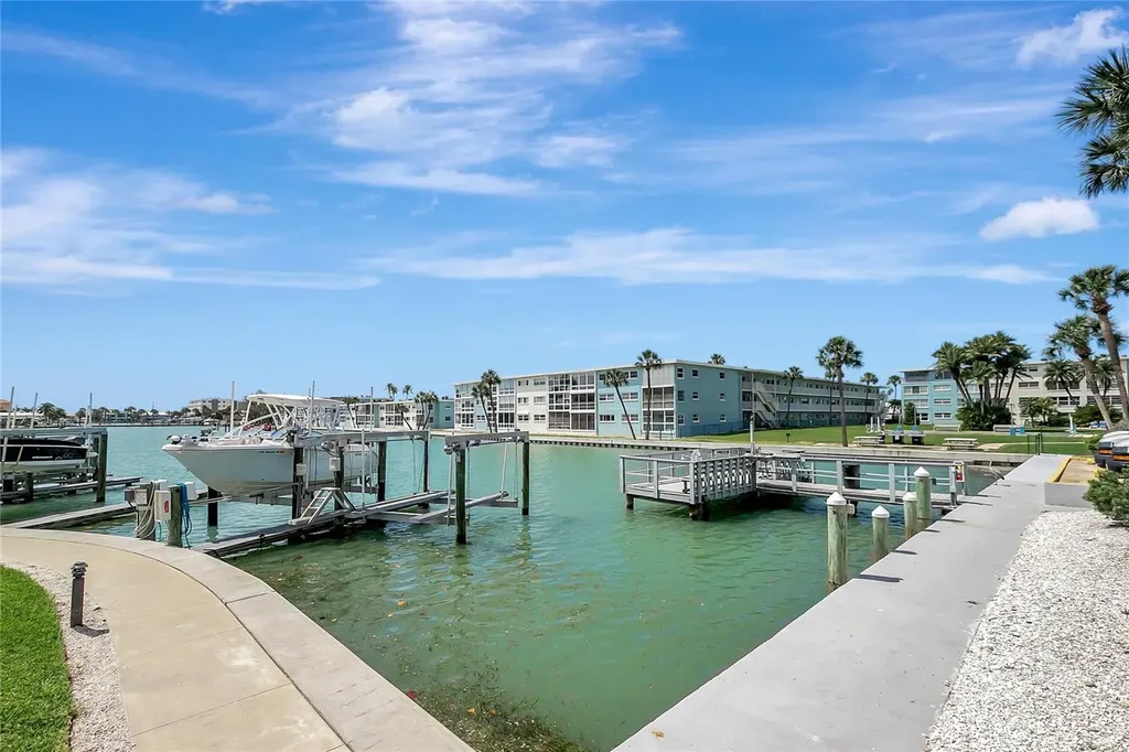 400 64th Avenue St Pete Beach FL 33706