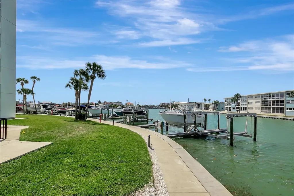 400 64th Avenue St Pete Beach FL 33706