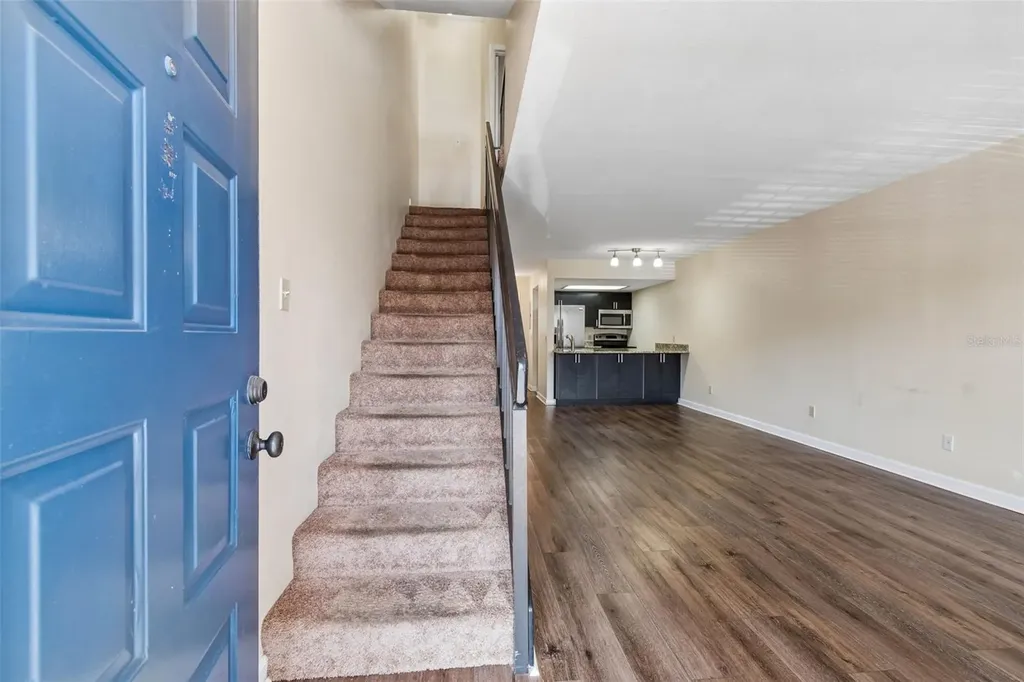 4839 Mcelroy Tampa FL 33611