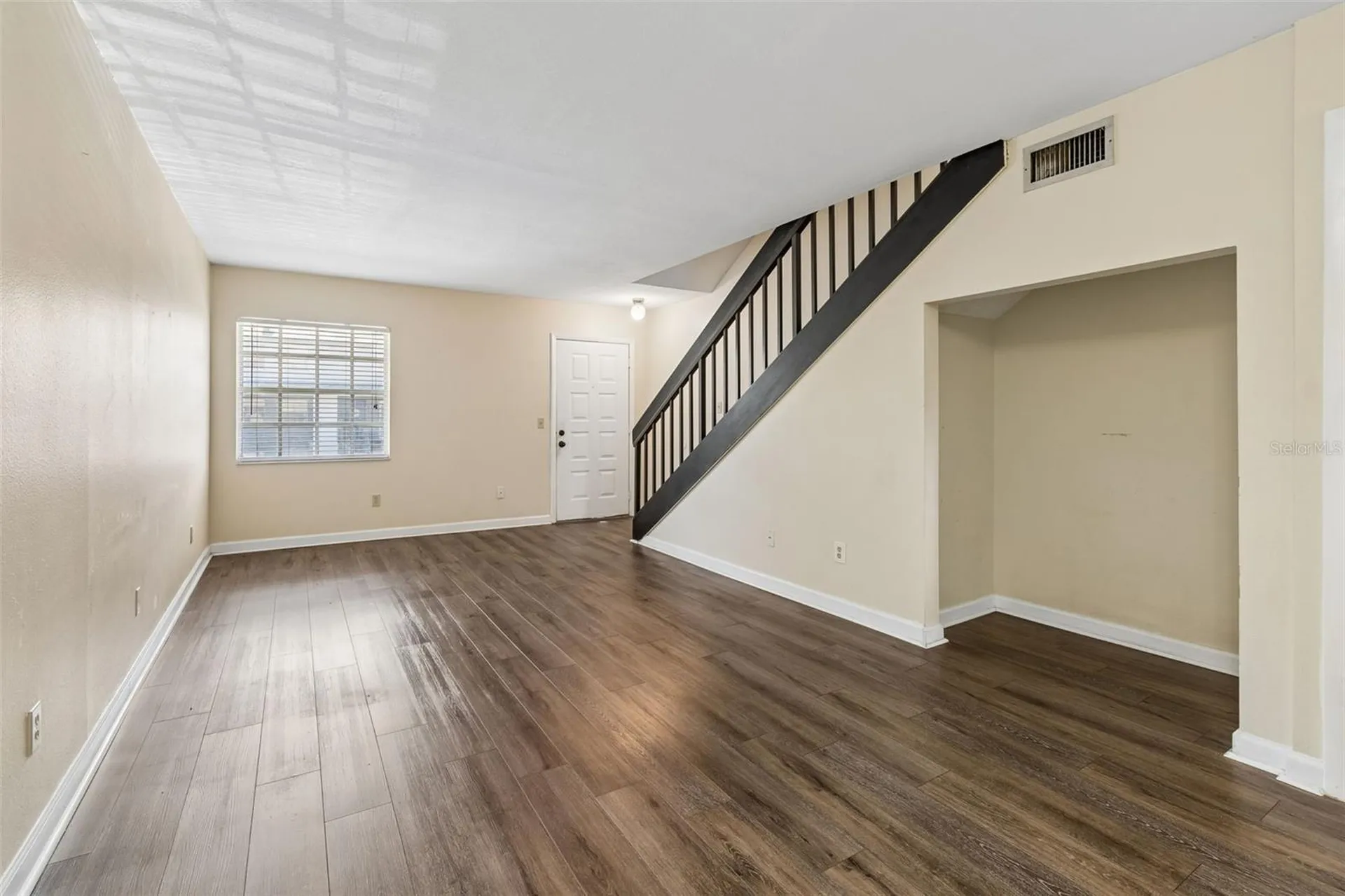 4839 Mcelroy Tampa FL 33611