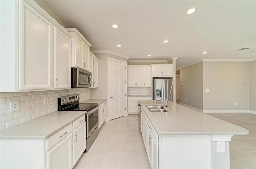 564 Maraviya Boulevard Nokomis FL 34275