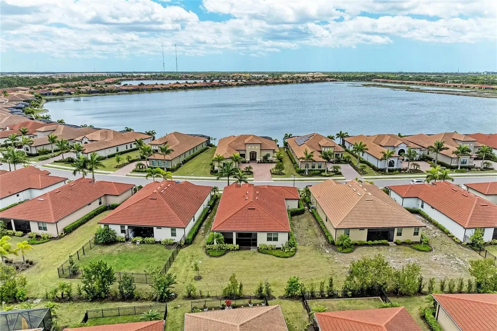 564 Maraviya Boulevard Nokomis FL 34275