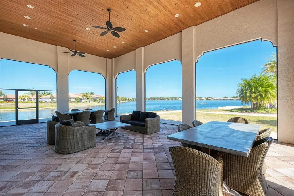 564 Maraviya Boulevard Nokomis FL 34275