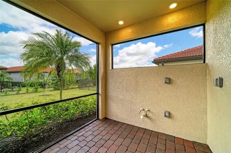 564 Maraviya Boulevard Nokomis FL 34275