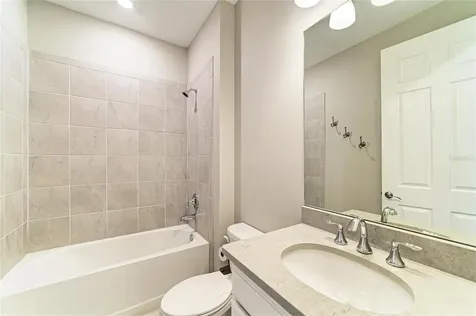 564 Maraviya Boulevard Nokomis FL 34275