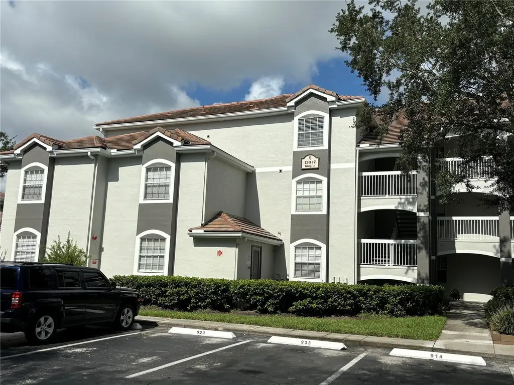 13917 Fairway Island Drive Orlando FL 32837