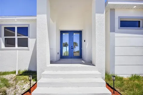 200 Leach Drive Punta Gorda FL 33950
